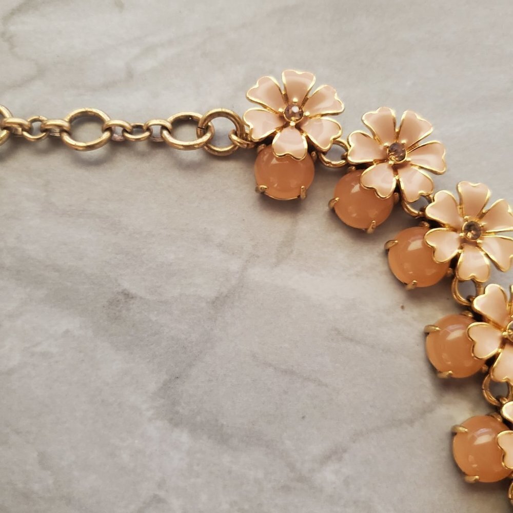 🍓 J.Crew Strawberry Flower Floral Rhinestones Crystal Cluster Statement 🍓 - Picture 3 of 16